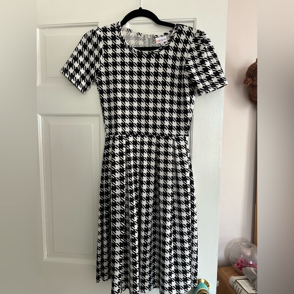 Lularoe Amelia dress